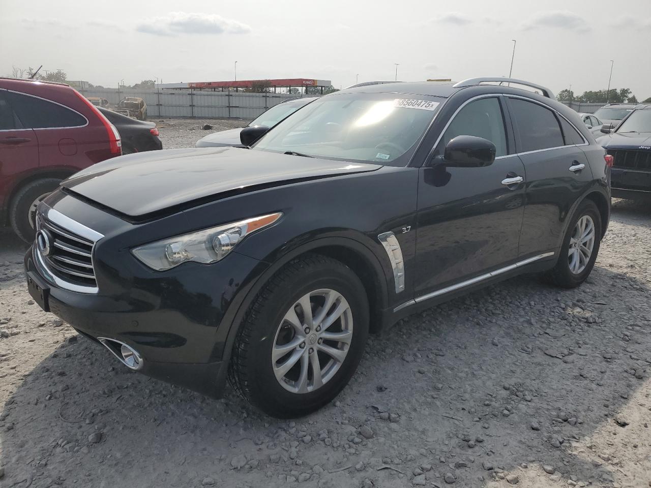 INFINITI QX70