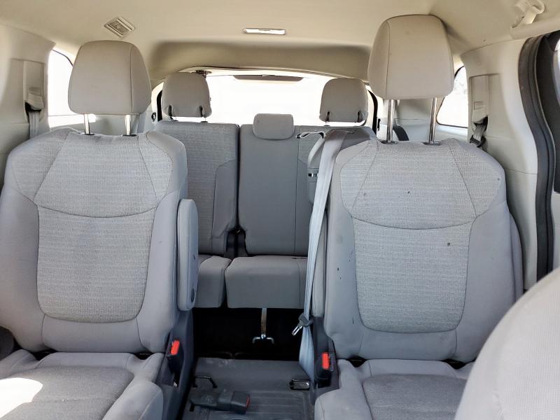 2021 TOYOTA SIENNA LE 5TDKRKEC2MS019245