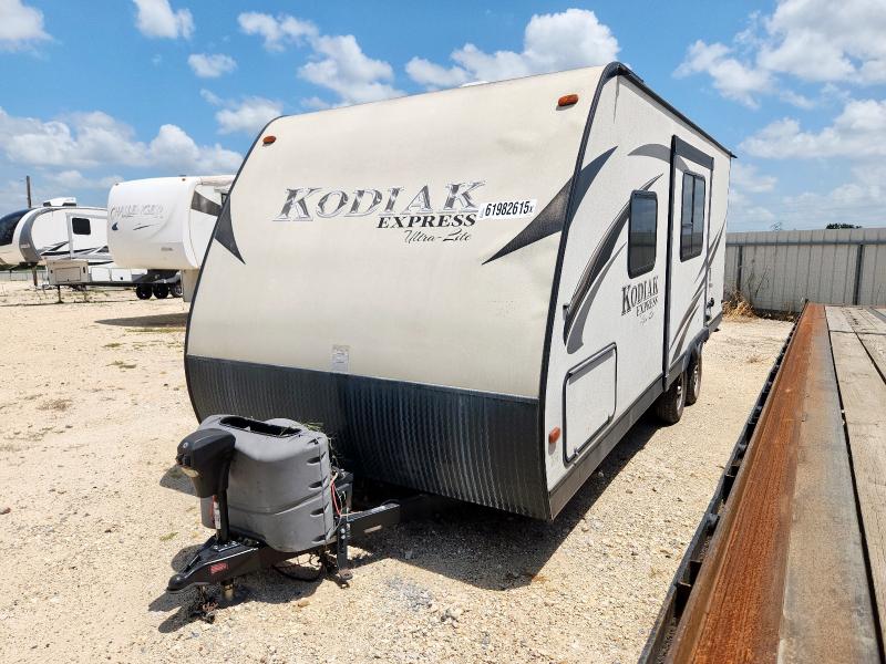 KEYSTONE KODIAK 2016 beige   4YDT22328GJ970955 photo #3