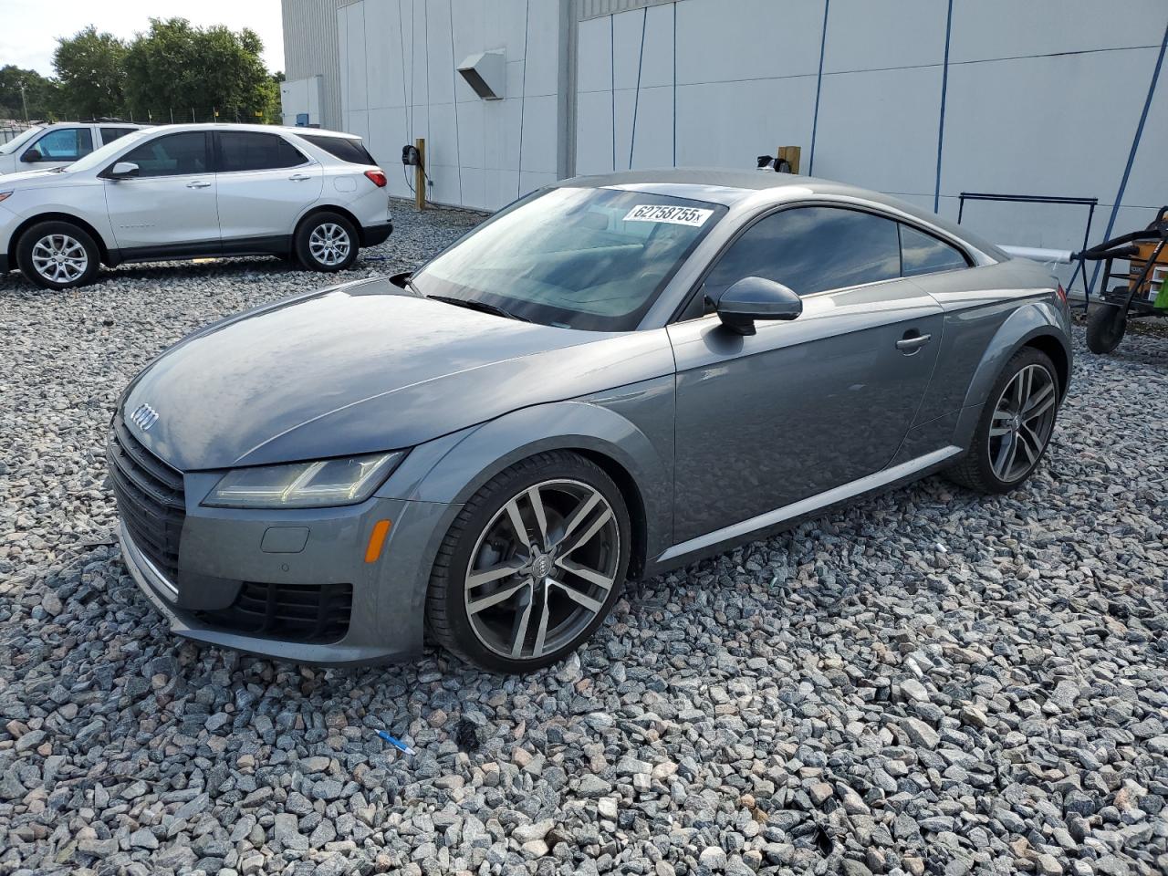 AUDI TT