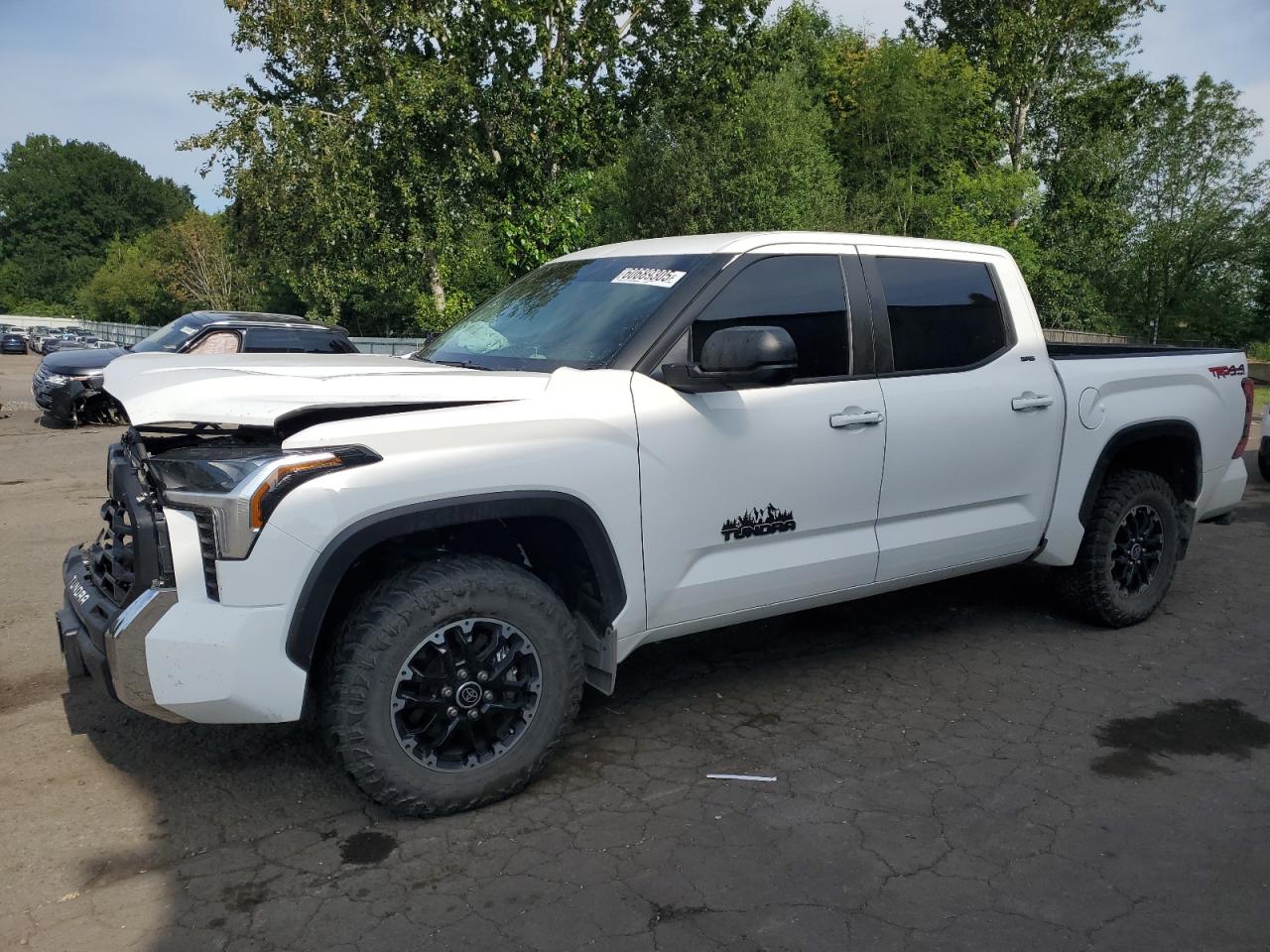 TOYOTA TUNDRA CREWMAX SR