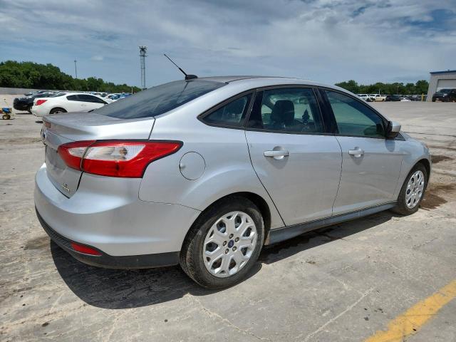 Vin: 1fahp3f25cl386013, lot: 62707885, ford focus se 20123