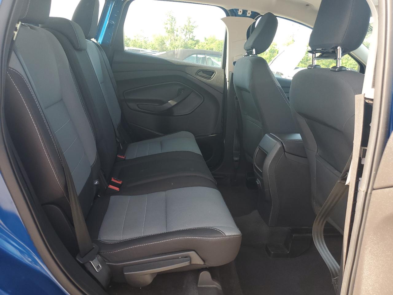 FORD ESCAPE S