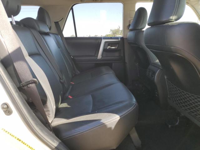 2019 TOYOTA 4RUNNER SR - JTEZU5JR6K5211534