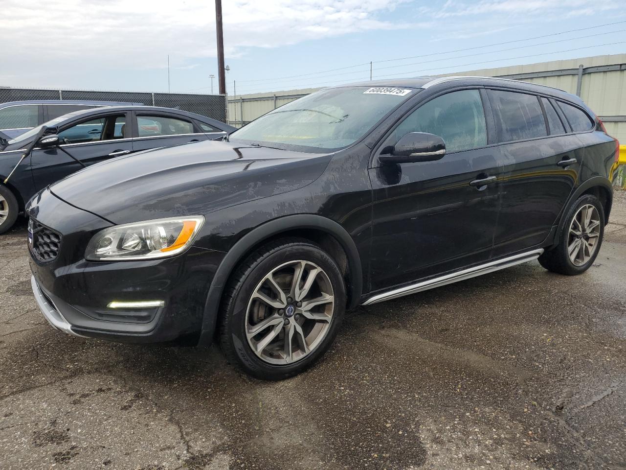 VOLVO V60 PREMIER