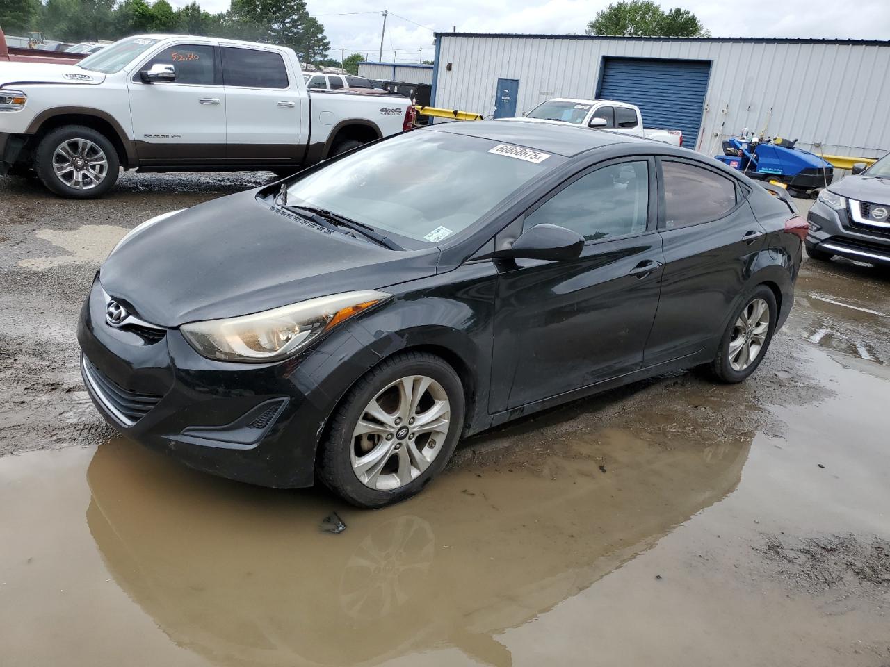 HYUNDAI ELANTRA SE