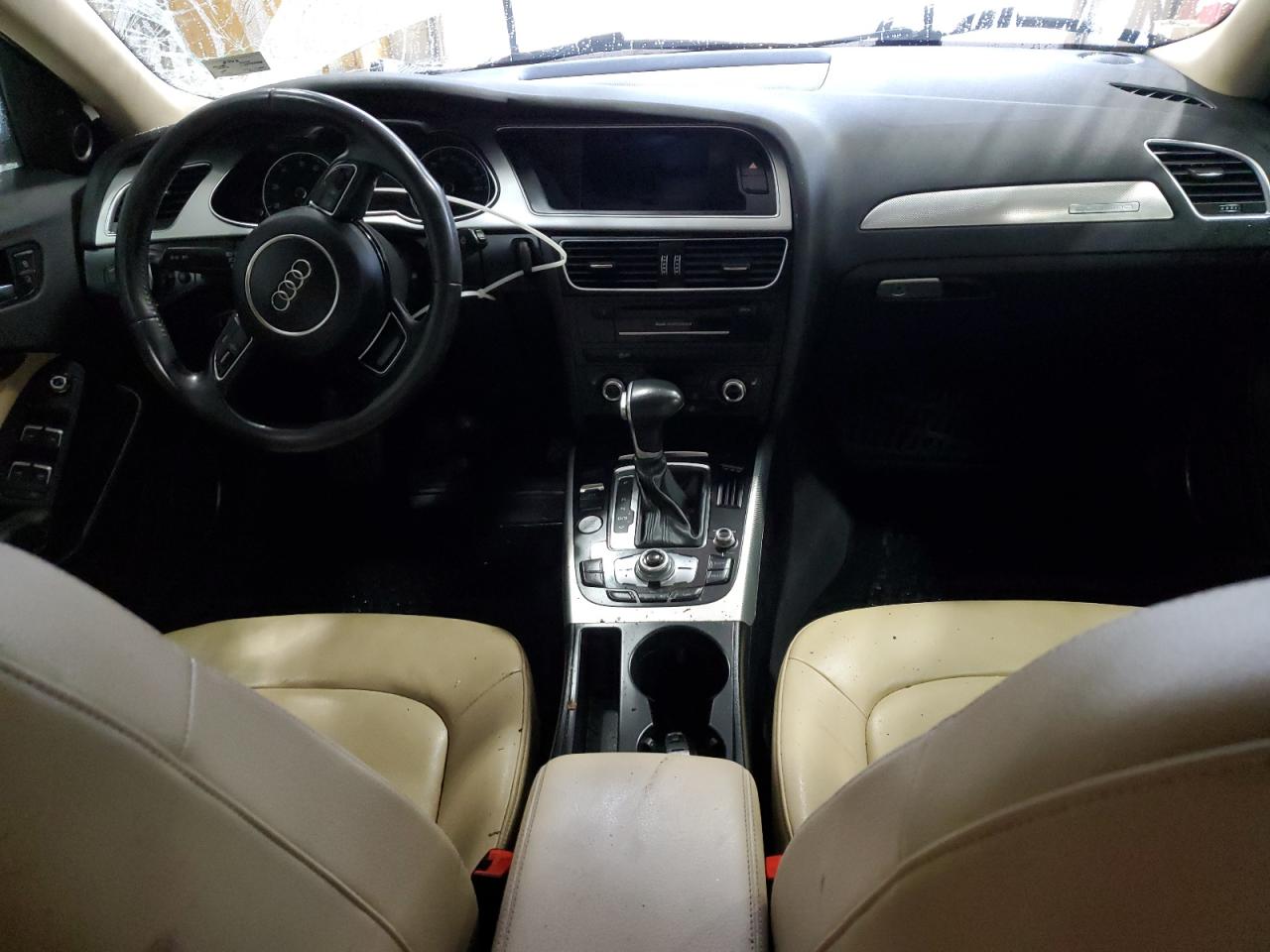 AUDI A4 PREMIUM PLUS S-LINE