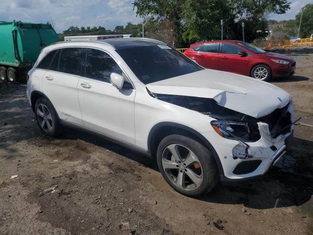 Vin: wdc0g4kb3gf037028, lot: 61652965, mercedes-benz glc-class 300 4matic 20164