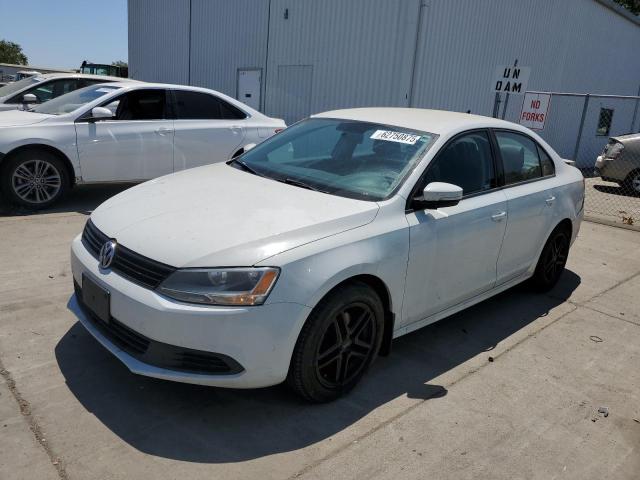 VOLKSWAGEN JETTA SE