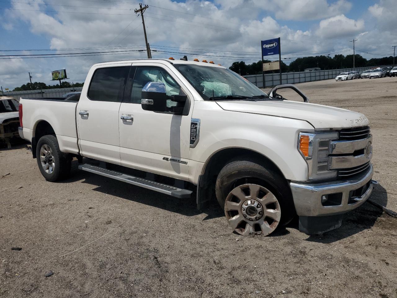 Lot #3317000238 2019 FORD F250 SUPER