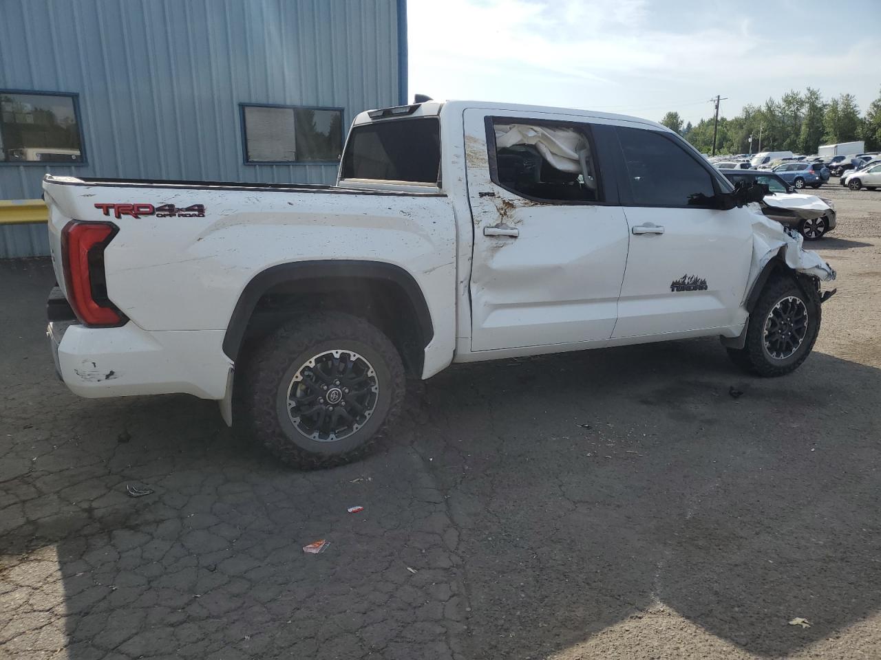 TOYOTA TUNDRA CREWMAX SR