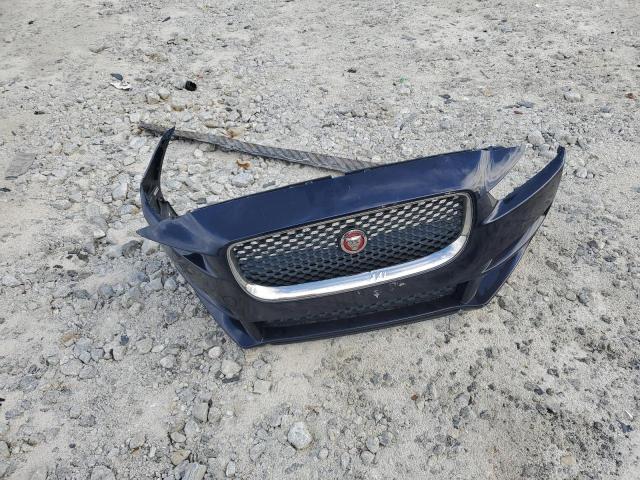 2017 JAGUAR XE SAJAR4BG1HA975433