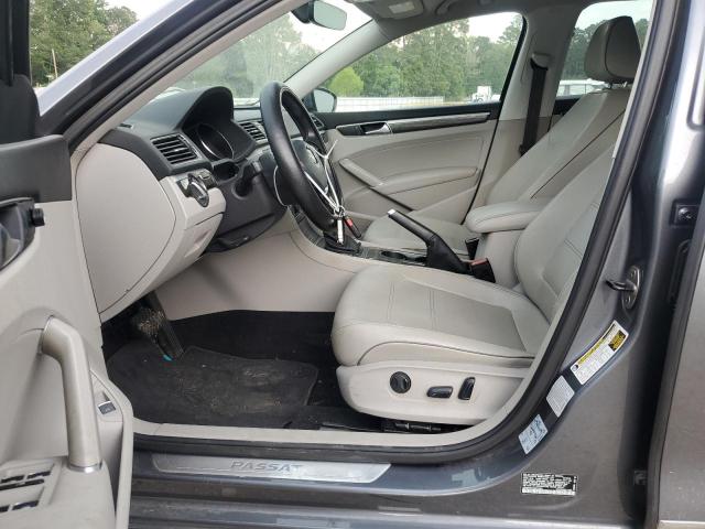 2017 VOLKSWAGEN PASSAT SE - 1VWGT7A31HC014603