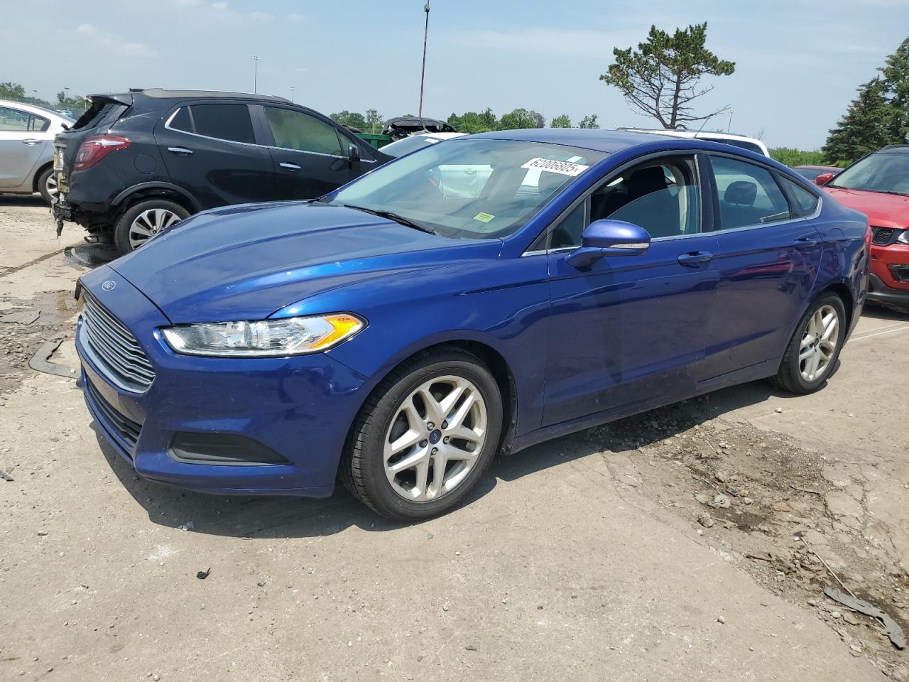 FORD FUSION SE