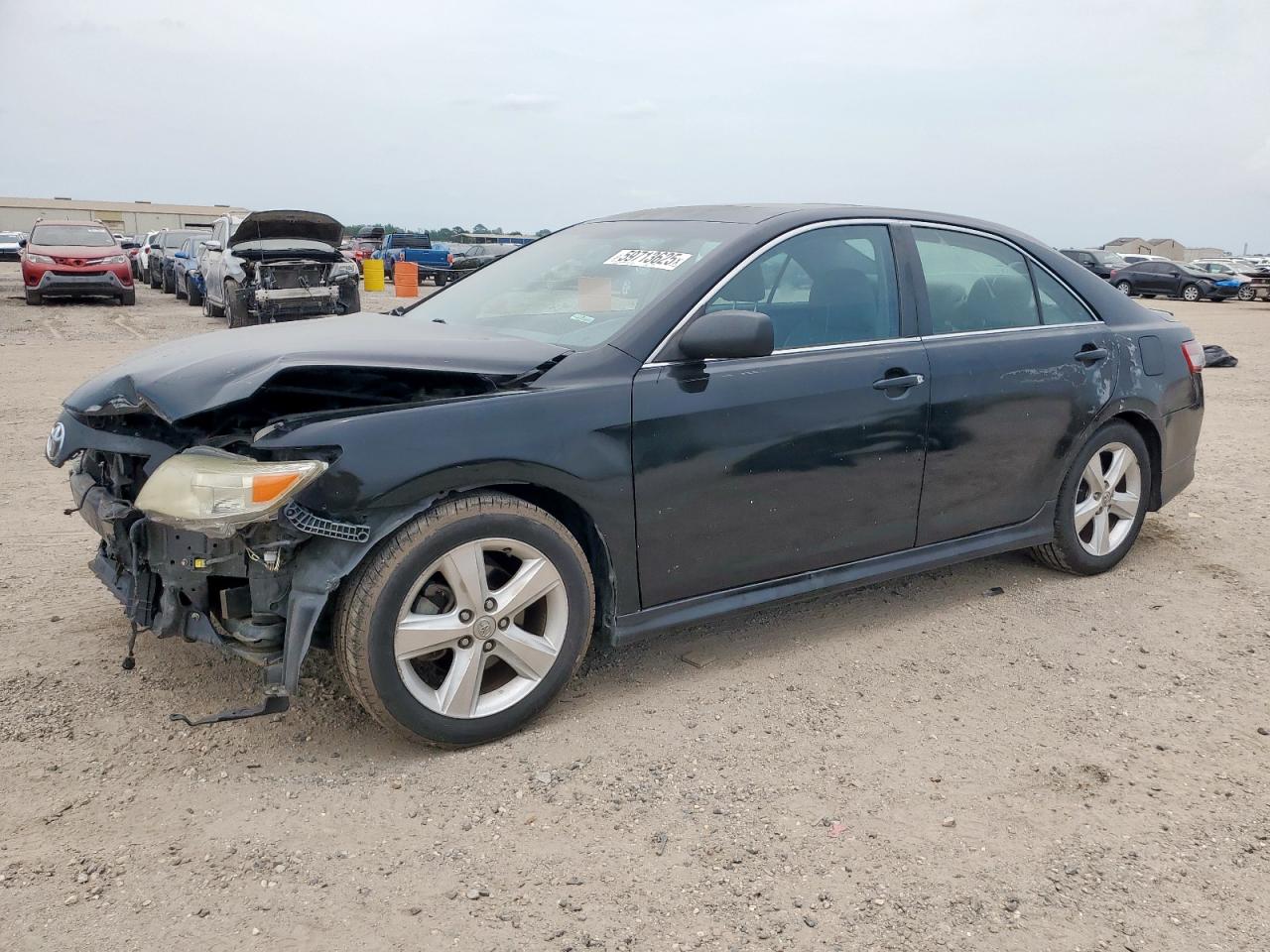 TOYOTA CAMRY BASE