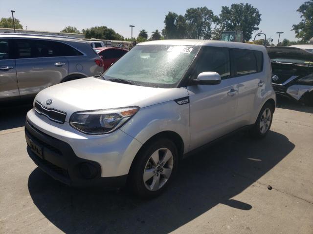 Vin: kndjn2a26j7572846, lot: 62422925, kia soul 2018 img_1