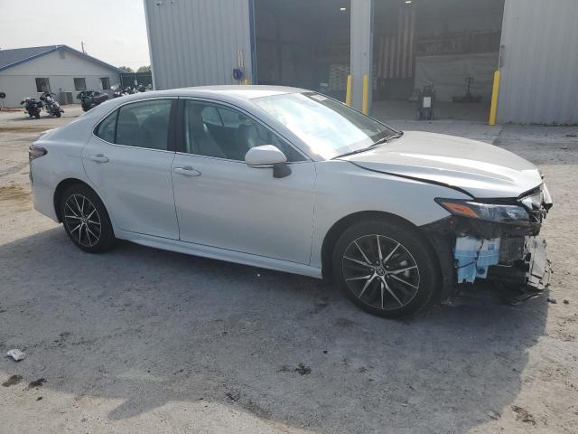 Vin: 4t1g11ak8ru221509, lot: 60841235, toyota camry se night shade 20244