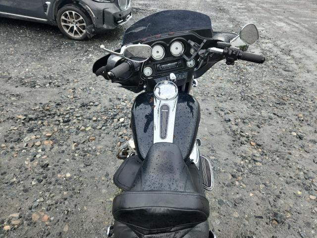 2009 HARLEY-DAVIDSON FLHX 1HD1KB4169Y658819