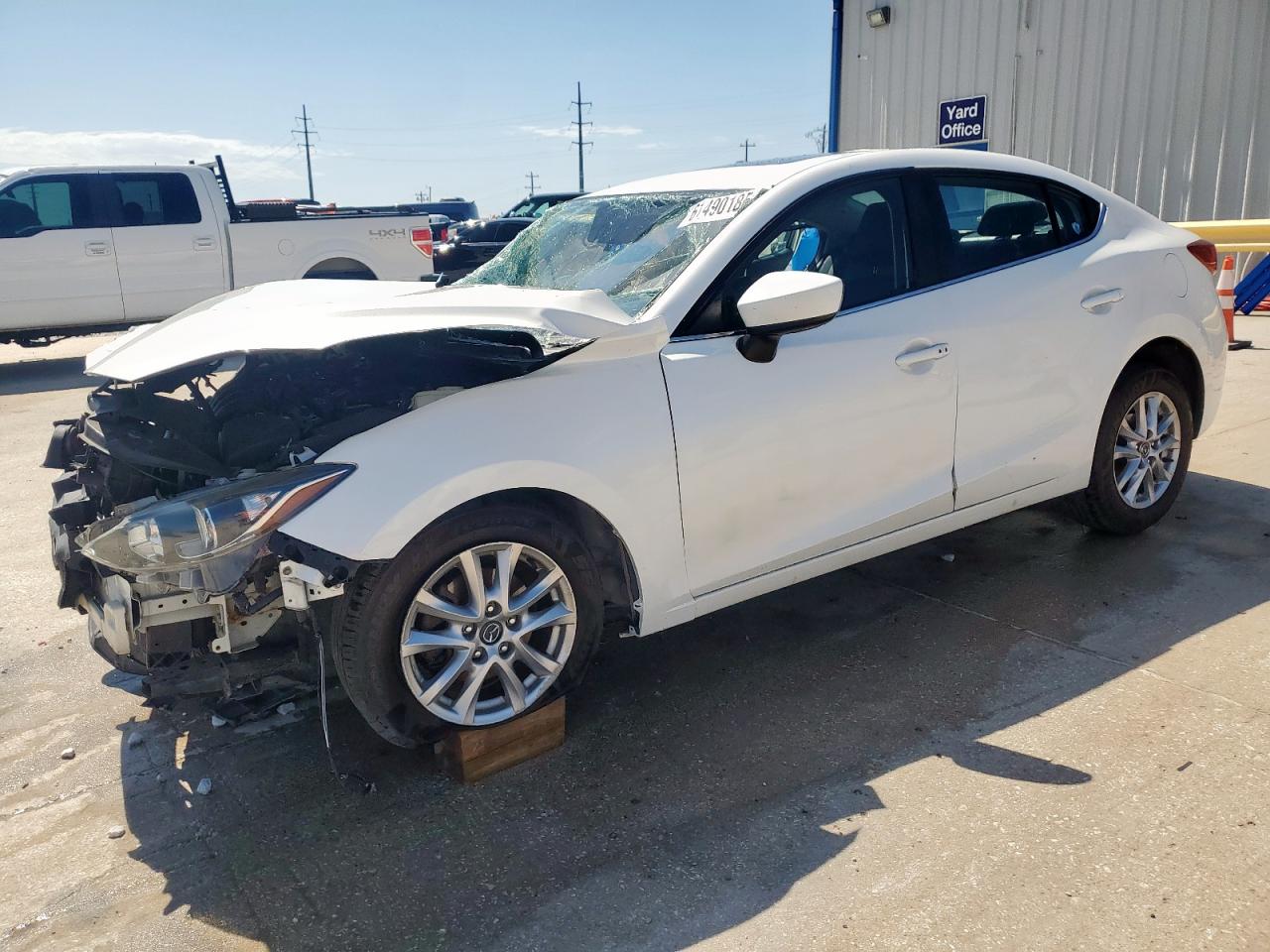 MAZDA 3 GRAND TOURING
