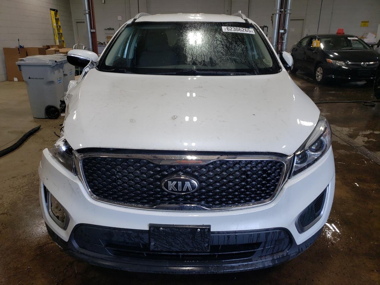 Kia Sorento lx 2016