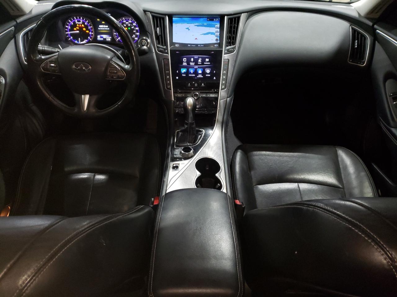 INFINITI Q50 HYBRID PREMIUM