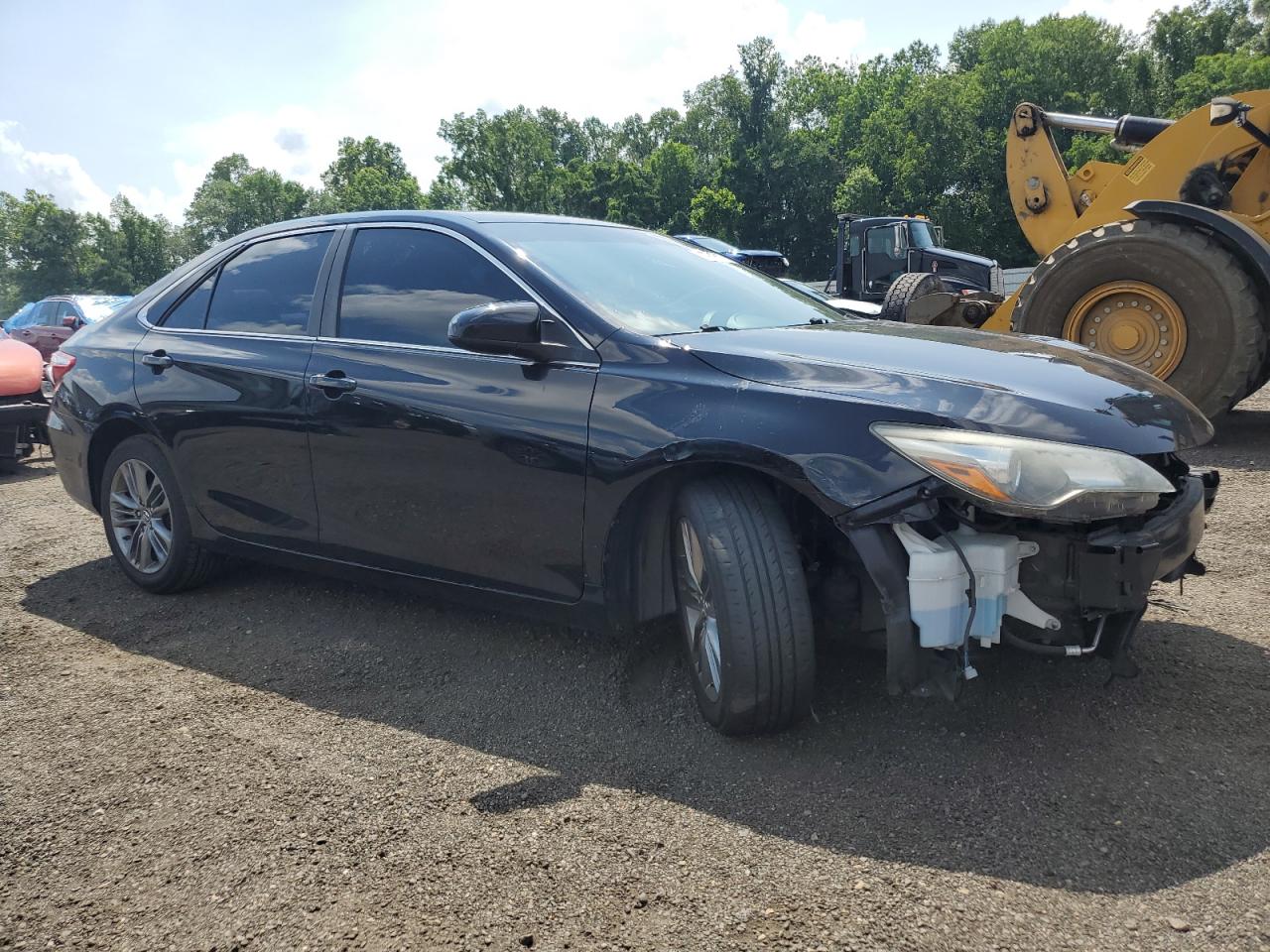 Toyota Camry le 2015