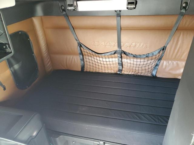 2022 FREIGHTLINER CASCADIA 1 #3175878370