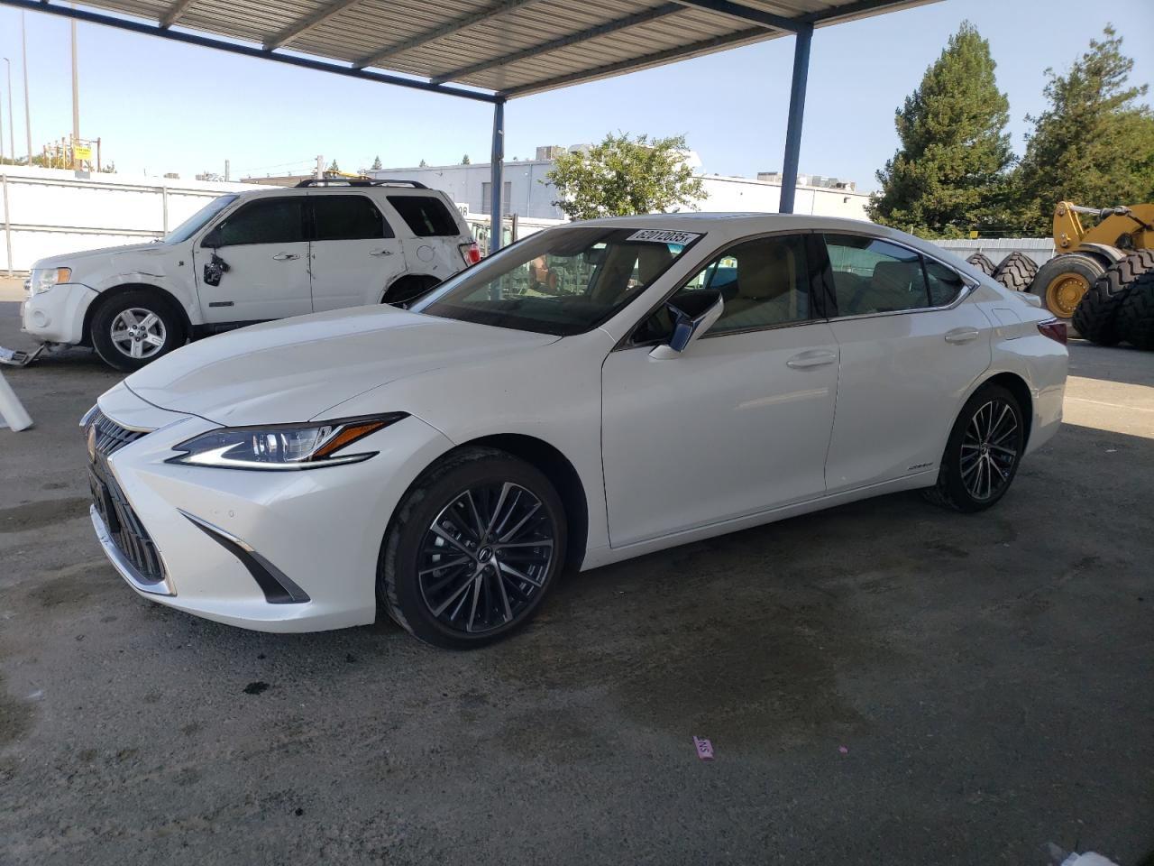LEXUS ES 300H BASE
