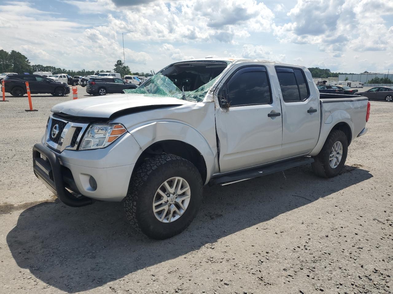 NISSAN FRONTIER S