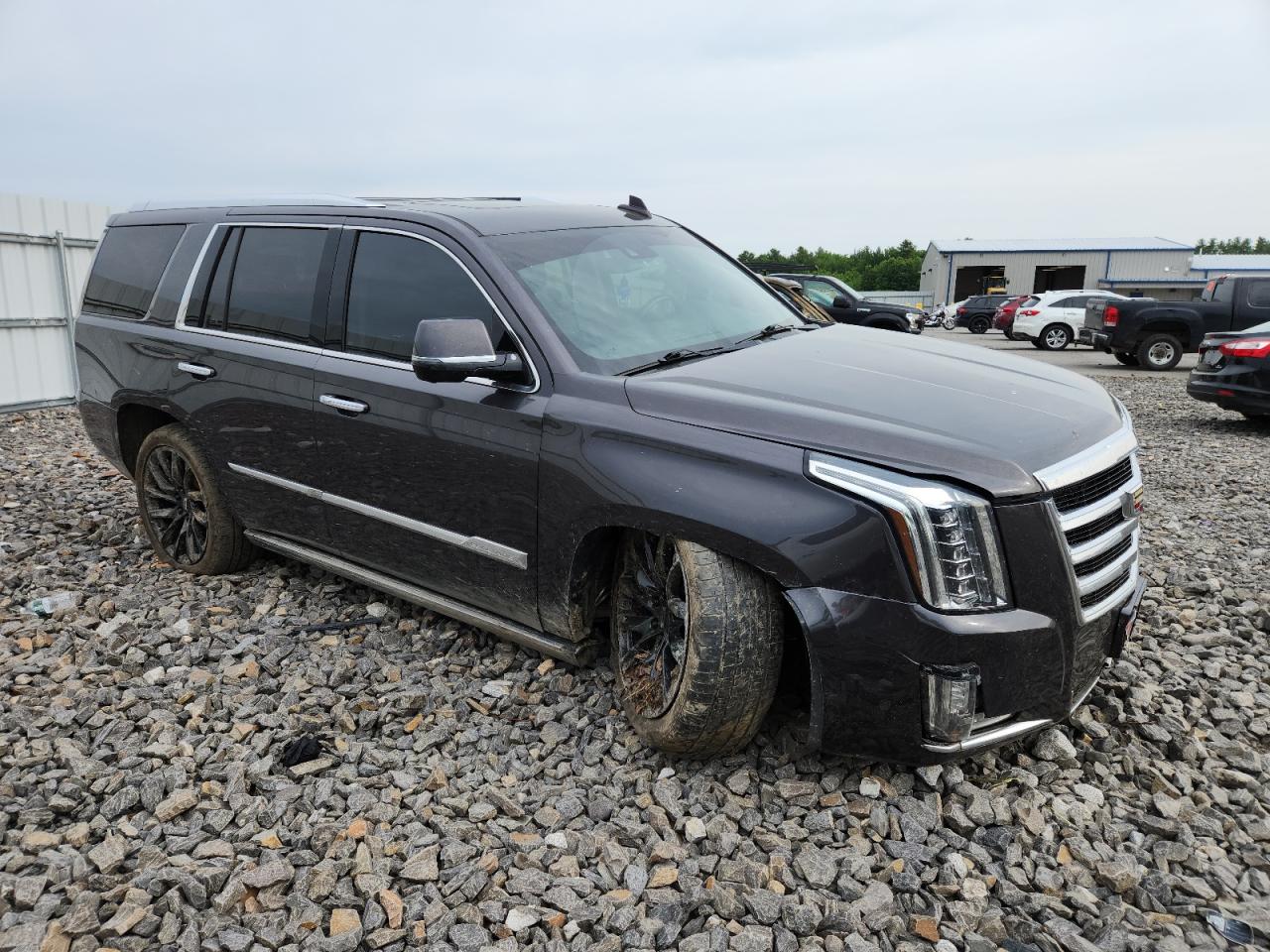 CADILLAC ESCALADE PREMIUM LUXURY