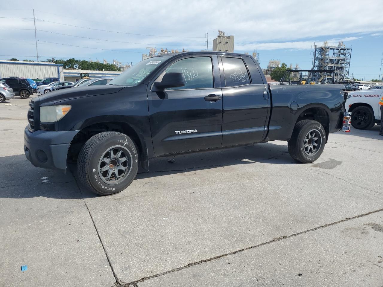 TOYOTA TUNDRA DOUBLE CAB SR5