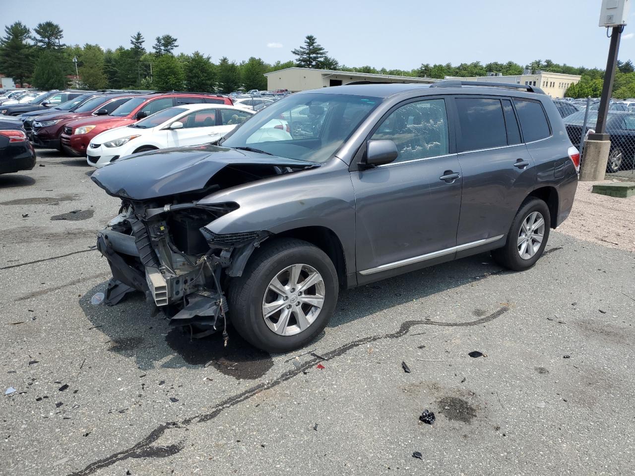 TOYOTA HIGHLANDER BASE