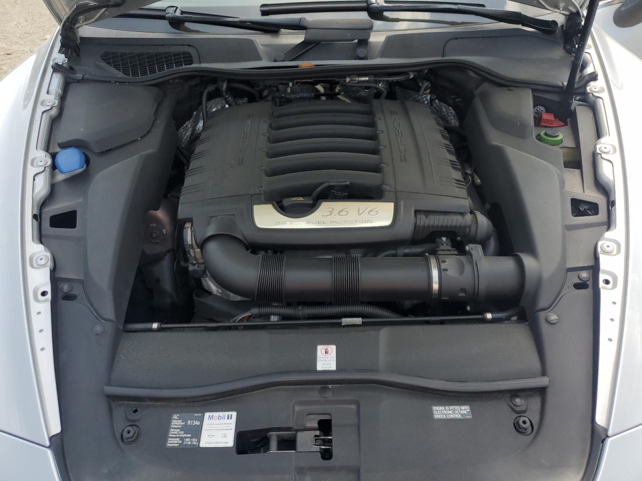 Porsche Cayenne 2014