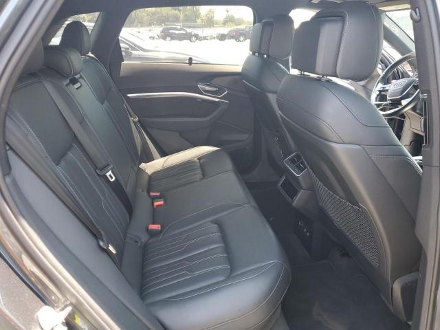 2019 AUDI E-TRON PRE WA1VAAGE9KB008321