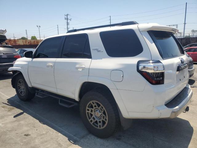 2019 TOYOTA 4RUNNER SR JTEBU5JRXK5648602
