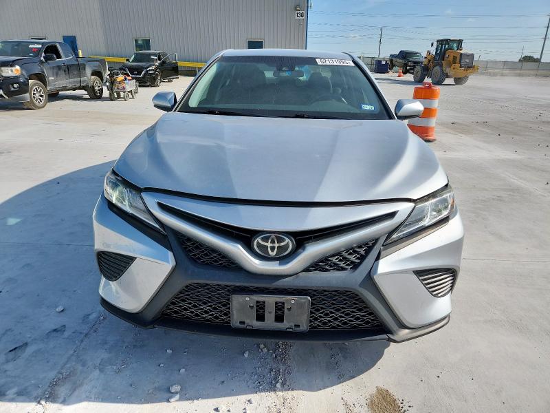 2018 TOYOTA CAMRY L 4T1B11HK5JU578537