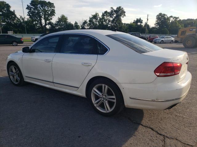 2015 VOLKSWAGEN PASSAT SE 1VWBT7A35FC051919
