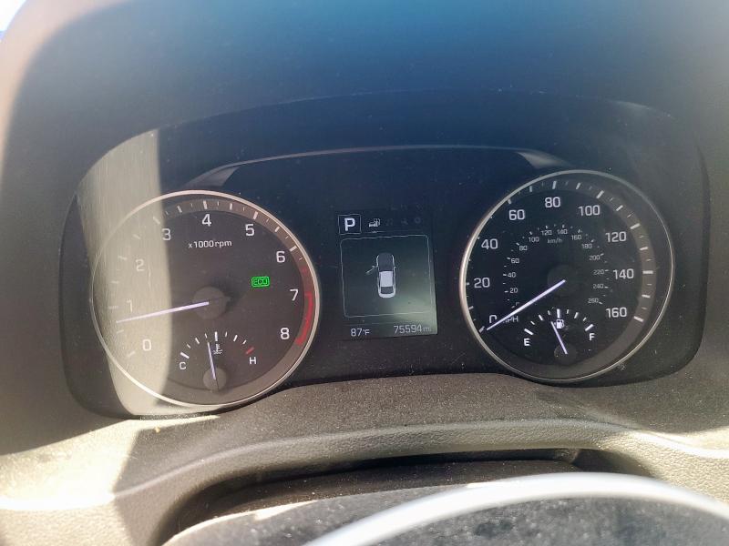 2018 HYUNDAI ELANTRA SE - 5NPD84LF0JH396128
