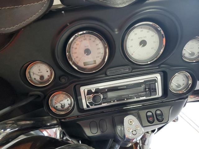 2009 HARLEY-DAVIDSON FLHX 1HD1KB4139Y670667