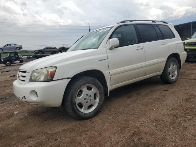 TOYOTA HIGHLANDER