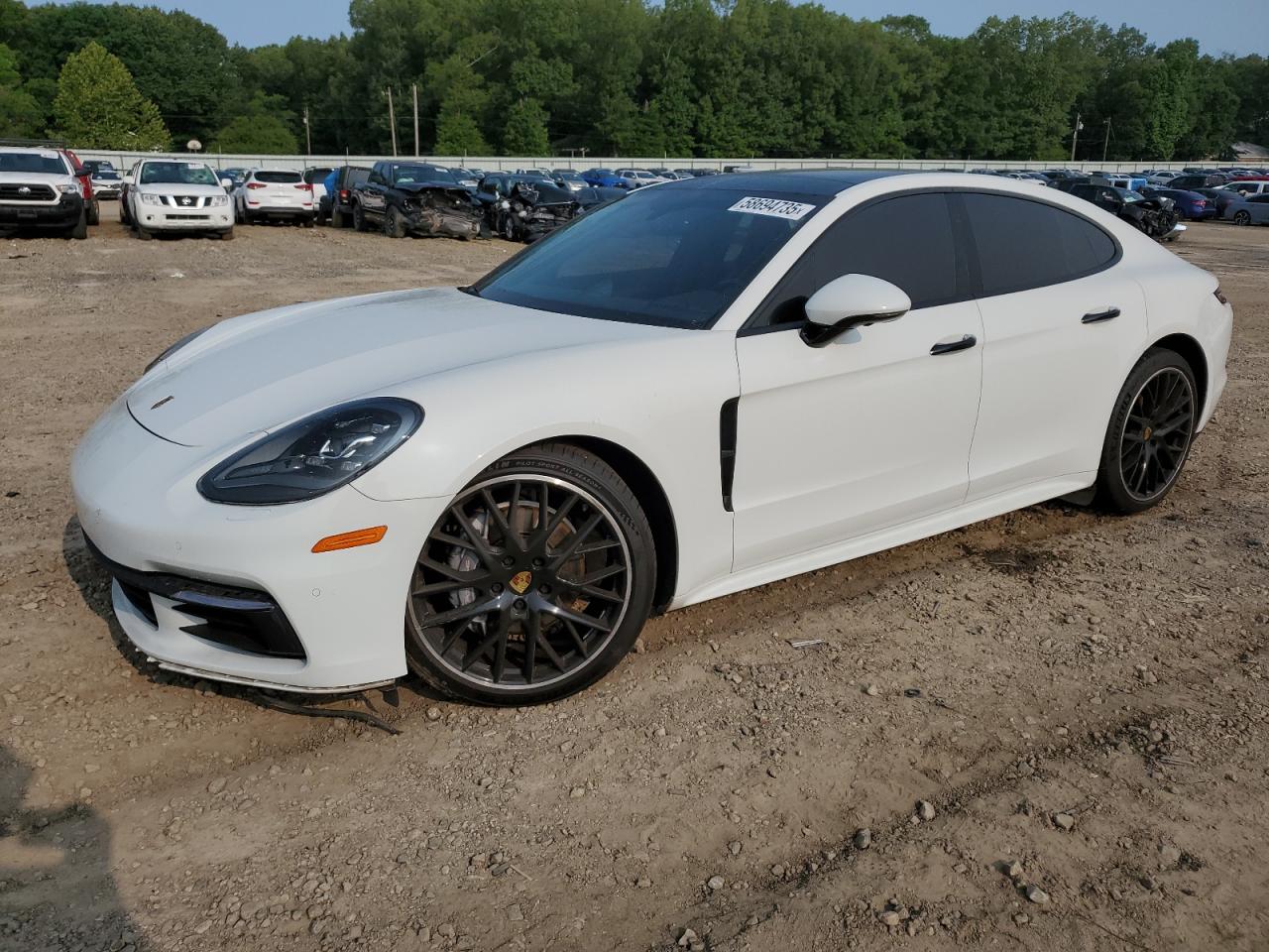 PORSCHE PANAMERA 4