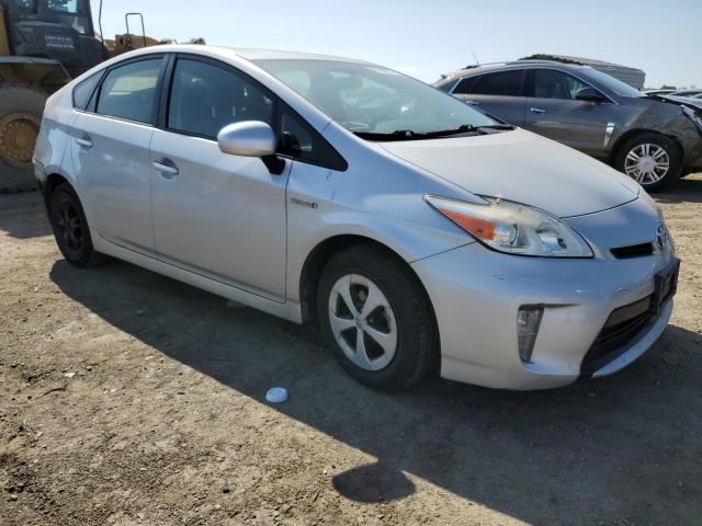 Vin: jtdkn3du1f0396702, lot: 61668925, toyota prius 20154