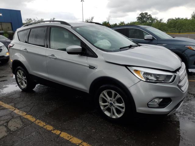 Vin: 1fmcu0gd1jud28009, lot: 61357075, ford escape se 20184