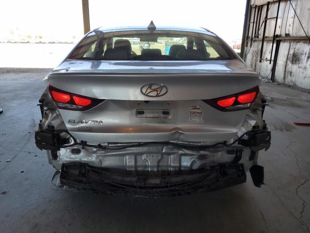 2018 HYUNDAI ELANTRA SE - 5NPD84LF1JH215411