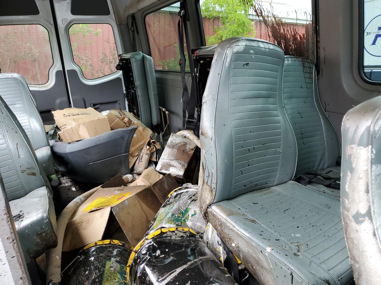 Lot #3308271211 2008 DODGE SPRINTER 3