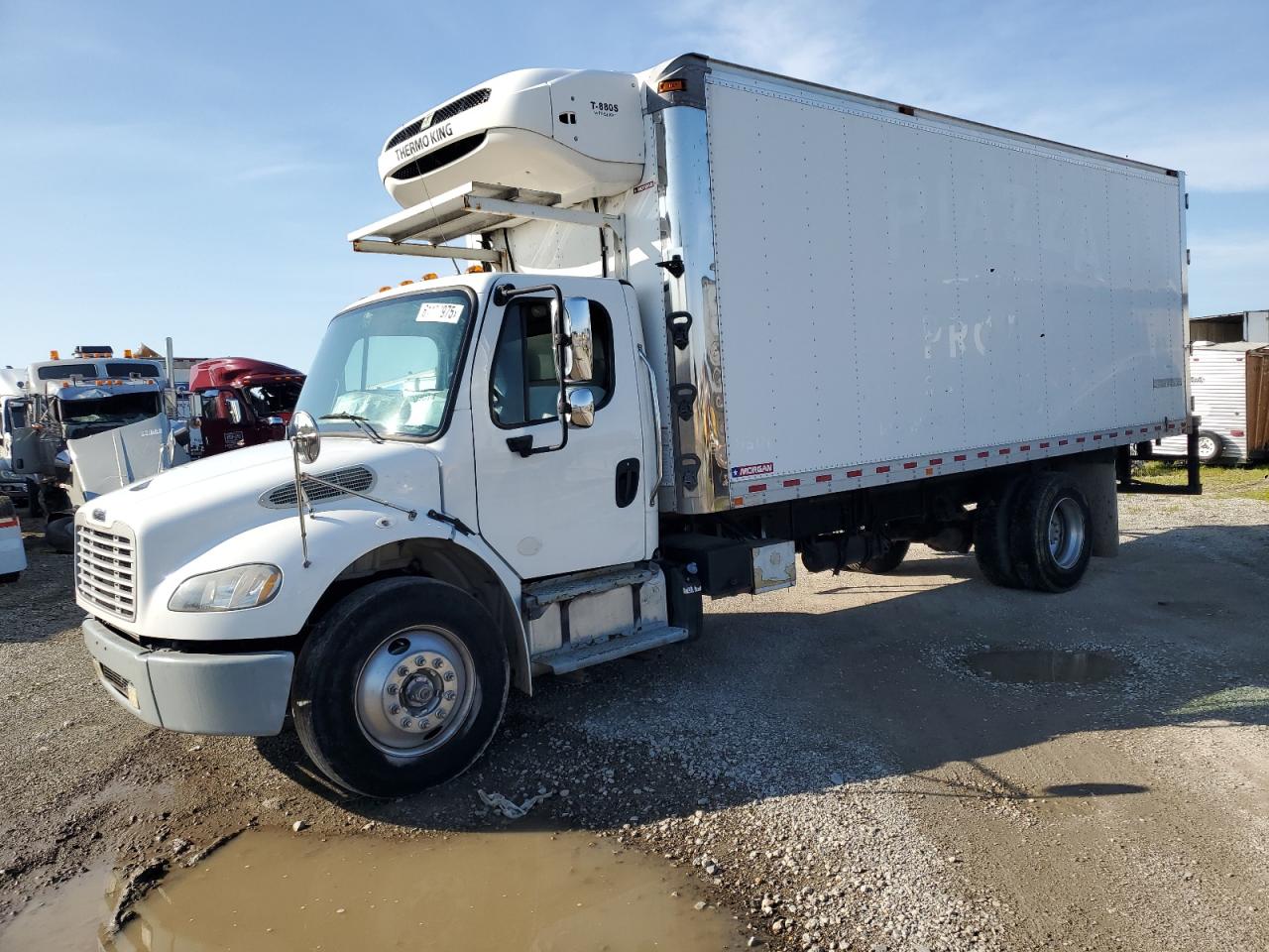 Lot #3186708995 2018 FREIGHTLINER M2 106 MED
