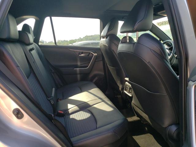 2019 TOYOTA RAV4 XSE 2T3EWRFV8KW038053