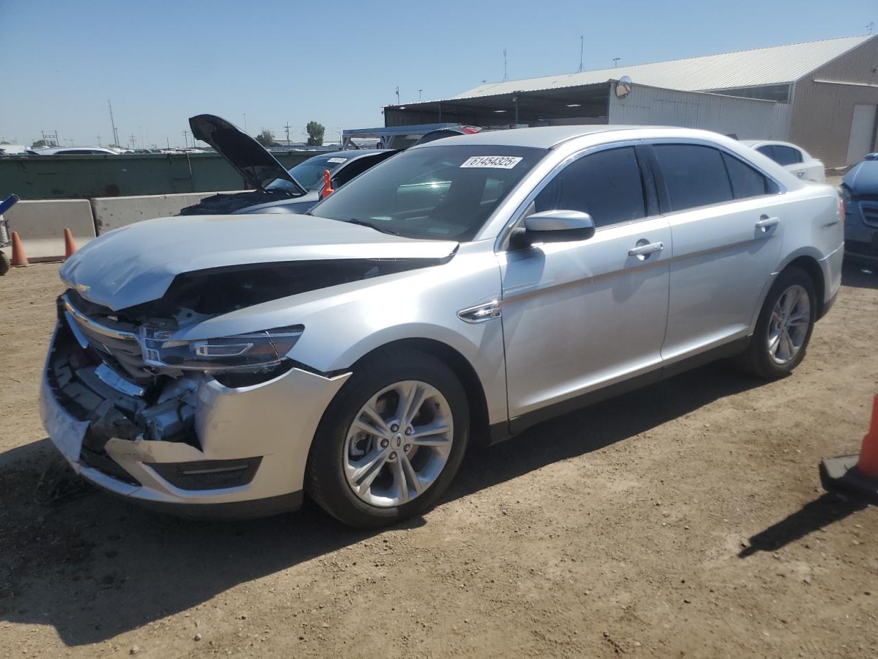  Salvage Ford Taurus