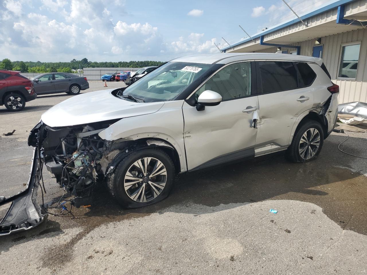  Salvage Nissan Rogue