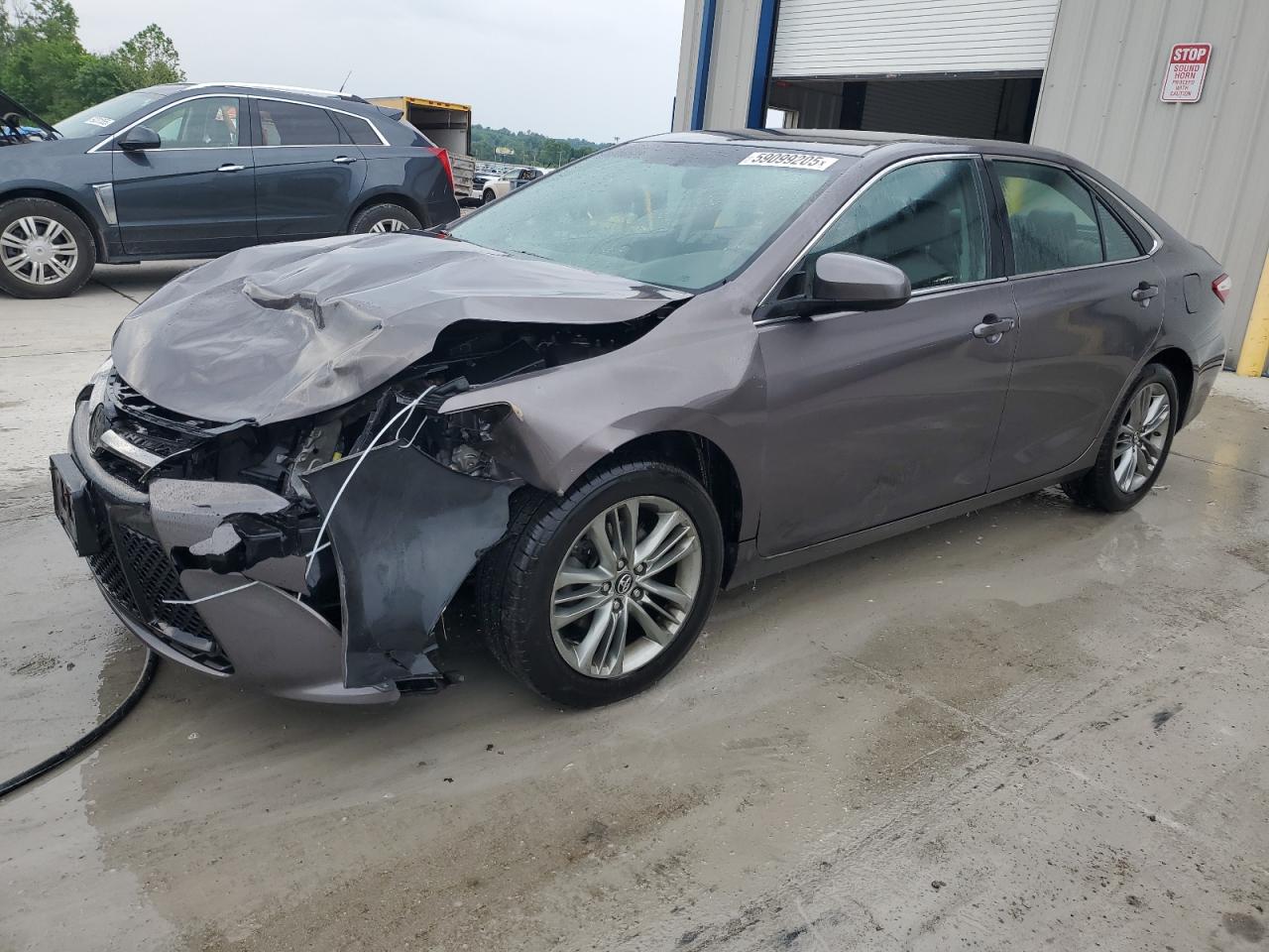 TOYOTA CAMRY LE